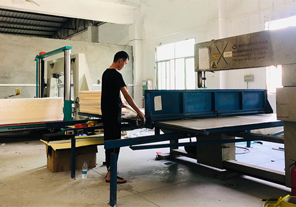 深圳高密度海綿,話(huà)筒套海綿廠(chǎng)家